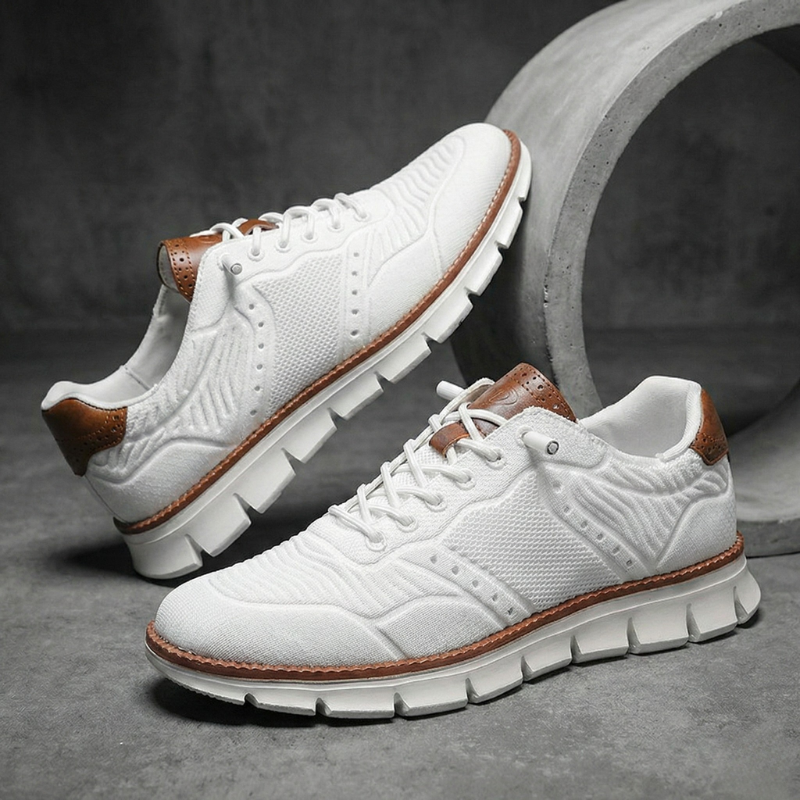 CORBETT TREK TRAINERS