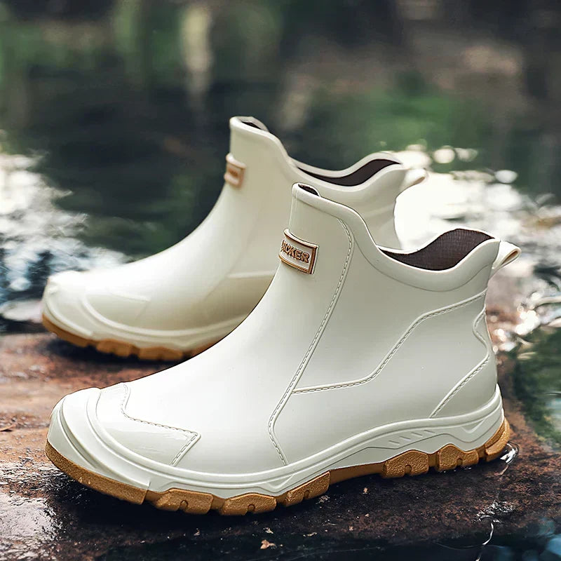 BROOKS WATERPROOF TERRAIN BOOTS