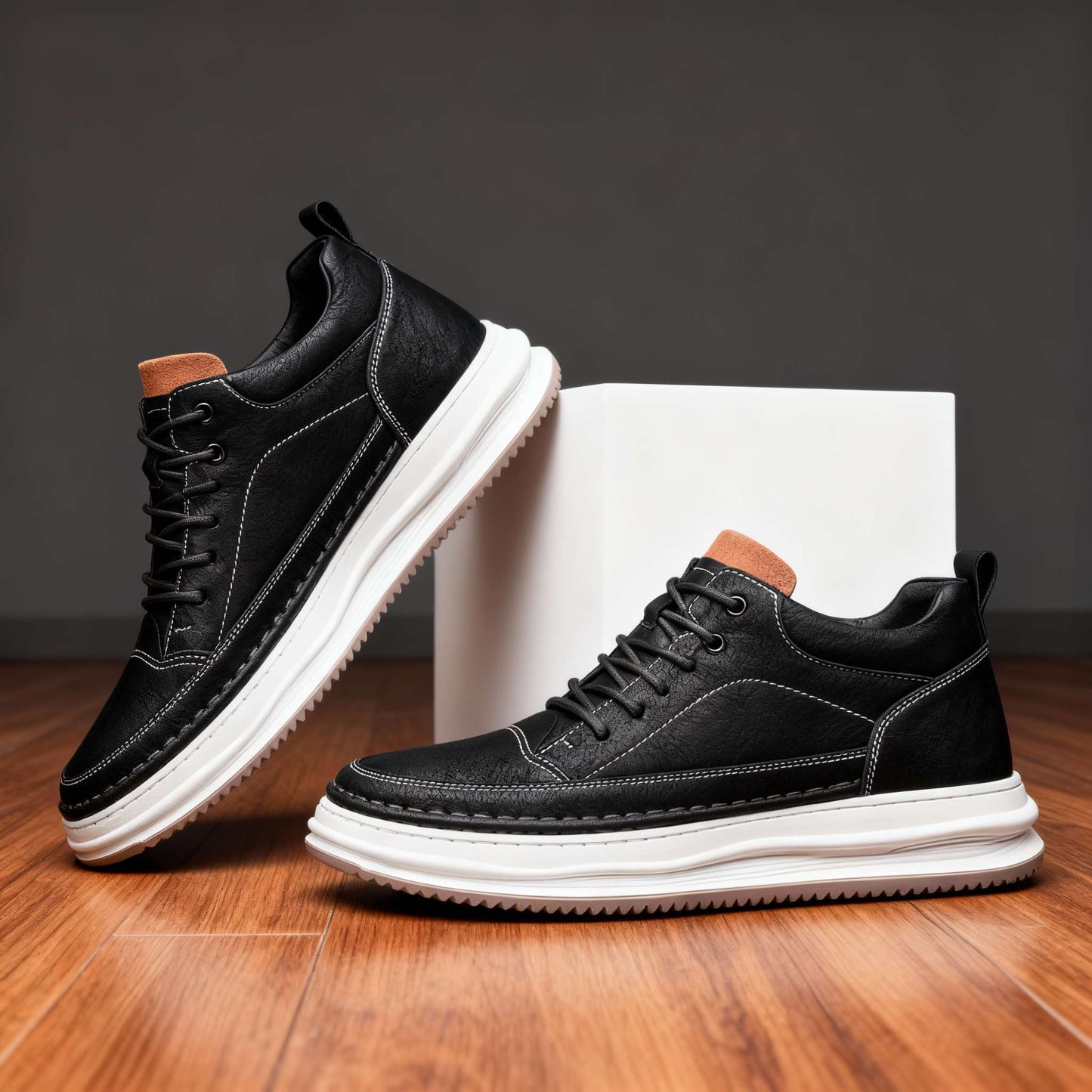 HENRY BLAKE LEATHER SNEAKERS