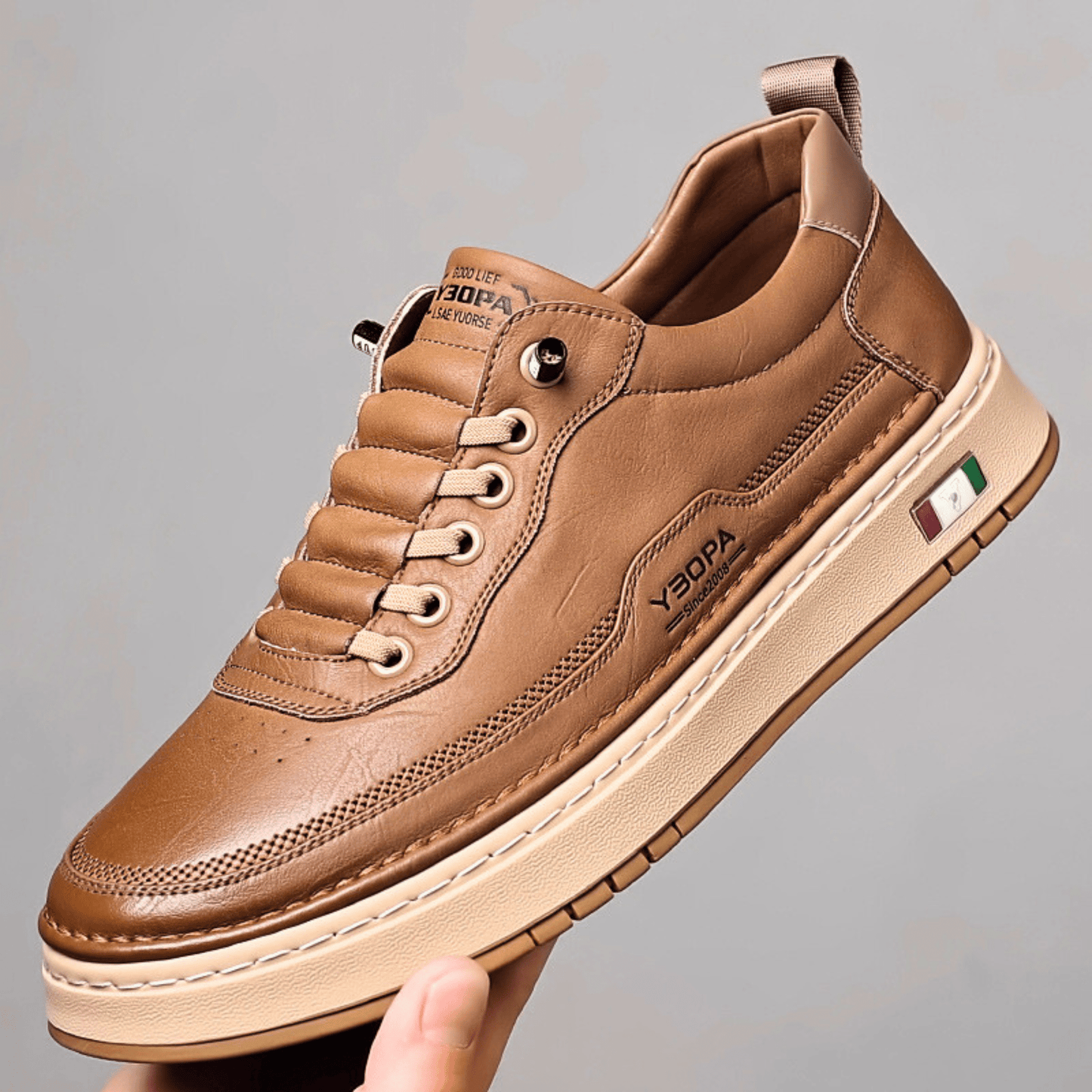 RODERICK LEATHER TRAINERS